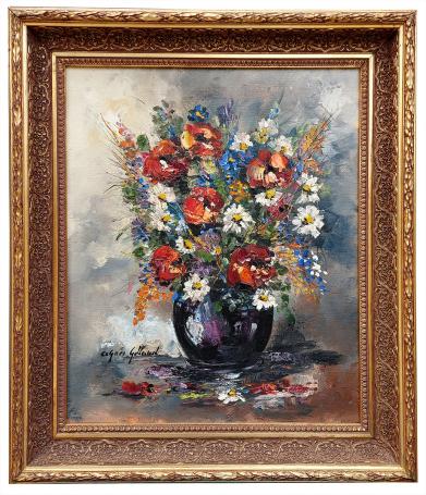 Stilleven met bloemen in donkere bolvaas